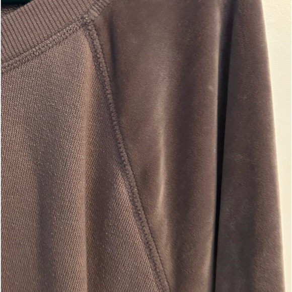 Sweater - Picture 3 of 4